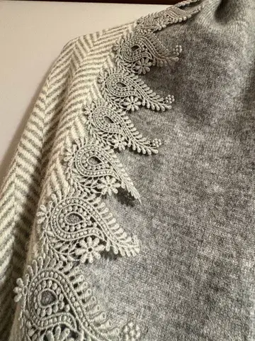 치카자와 레이스 레이스제 소매 달린 숄