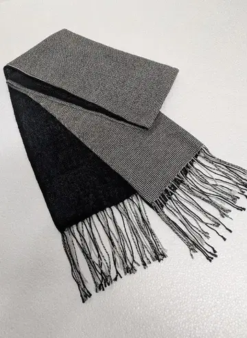 TAKEO KIKUCHI 실크 캐시미어 리버서블 머플러