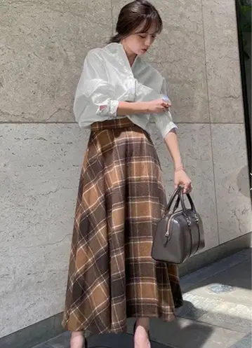 anuans 울 혼방 서큘러 체크 스커트 ( BROWN )