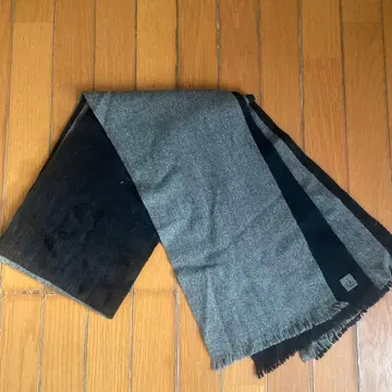 [ 새상품급 ] 캘빈클라인 머플러 블랙 그레이