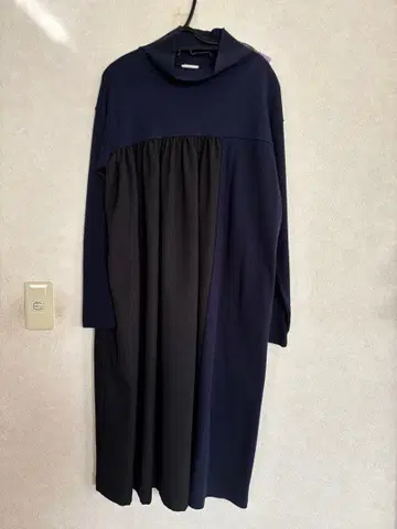le ciel de HARRISS 네이비 절개 원피스 새상품급