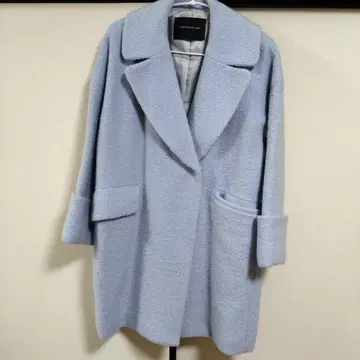 투모로우랜드 울 코트