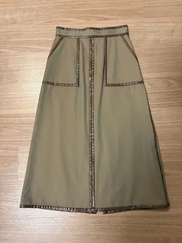 [드로잉 넘버스] 카키 스커트 38