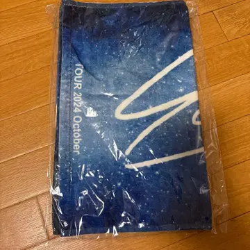 XIIX So Many Stars 타월