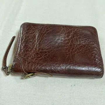 SLOW 브라운 가죽 접이식 지갑 (1년 사용)