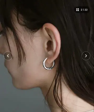 TEN. 인터 포즈 귀걸이 실버 925 후프 귀걸이