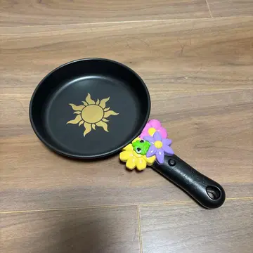 디즈니씨 라푼젤 프라이팬 토이