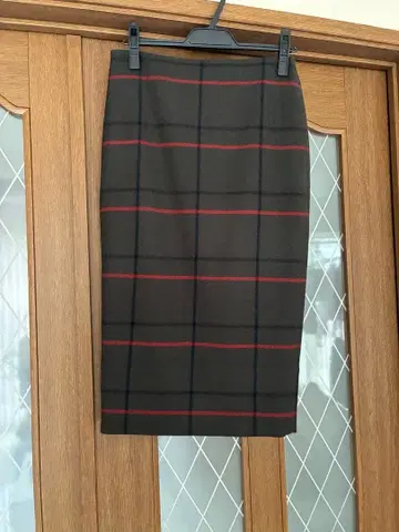 MADISONBLUE 체크 울 타이트 SOFIE / 카키