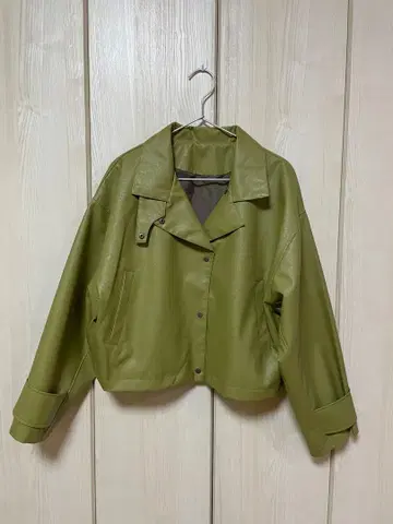 hunch 올리브 그린 가죽 자켓