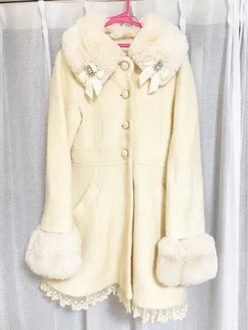 LIZLISA 리본 A라인 코트