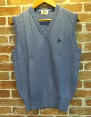 던롭 라이트 블루 V넥 베스트