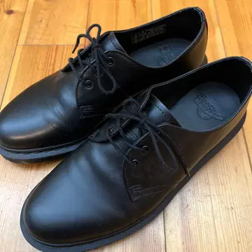 닥터 마틴 블랙 레이스업 슈즈 8 UK