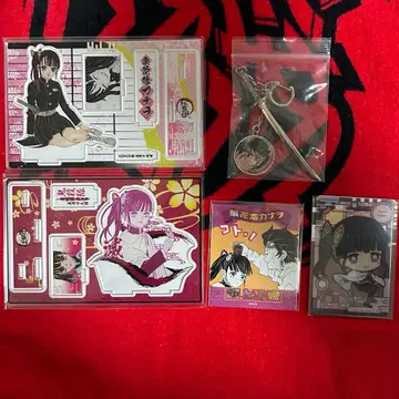 귀멸의 칼날 츠유리 카나오 2