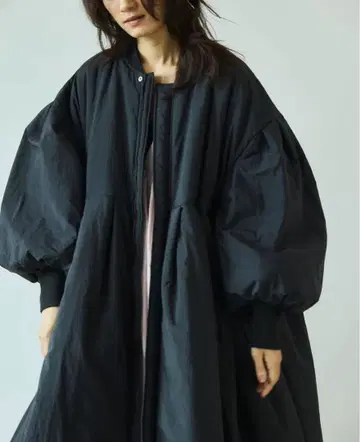 [ 완전 미사용 택 포함 ] Libra Cue MA-1 몬스터 코트 블랙