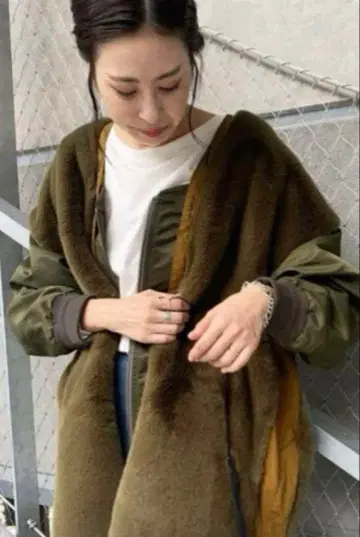 etsint 퍼 절개 자켓