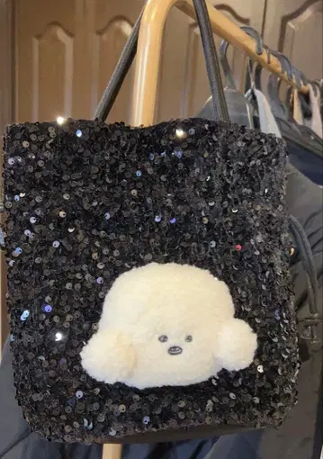 스팽글 블랙 숄더백 [ JUMINE ] MONG-GU