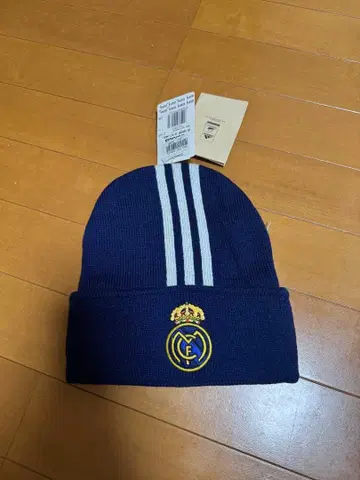 레알 마드리드 니트 모자 (adidas)