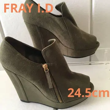 새상품급 FRAY I.D 프레이아이디 숏부츠 스웨이드 오픈토