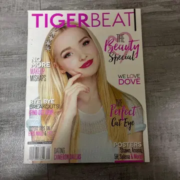 다브 카메론 해외 잡지