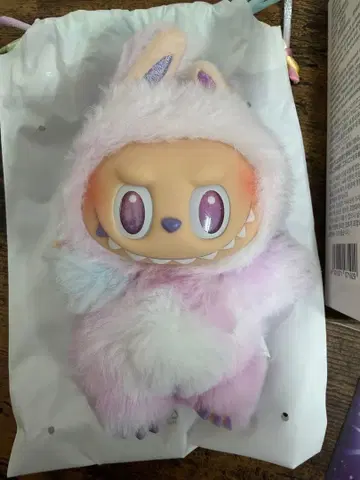 [ 정품 ] 라브브 THE MONSTERS Big into Energy