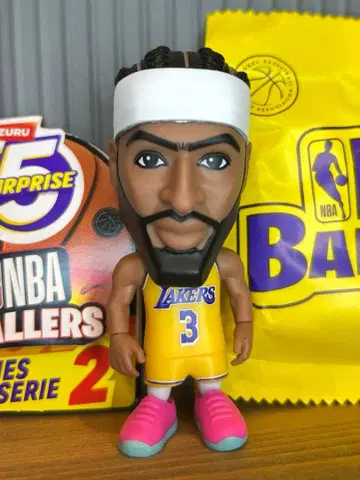 NBA Ballers 앤서니 데이비스 피규어