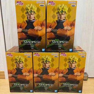 죠죠의 기묘한 모험 DIO 피규어 5체 세트.