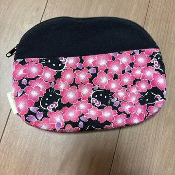 헬로키티 벚꽃 패턴 파우치