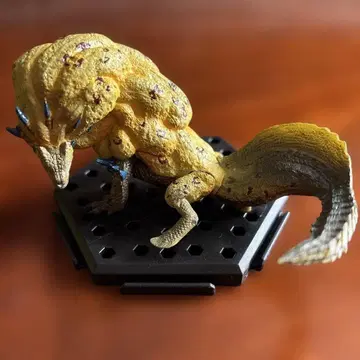 몬스터 헌터 피규어