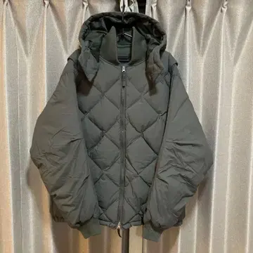 DAIWA PIER39 다운 자켓