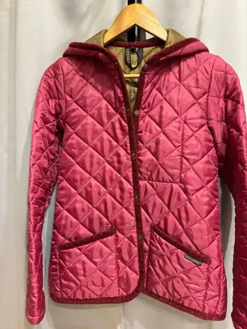 퀼팅 자켓 핑크 후드 부착