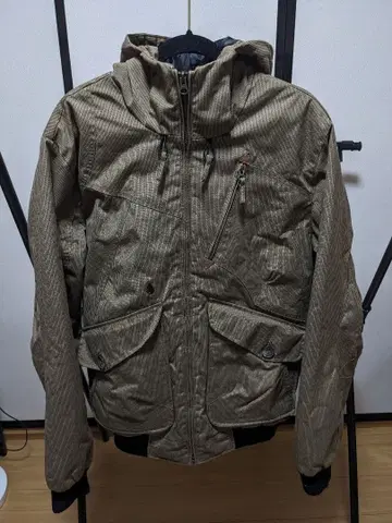 새상품급 볼컴 SCOUT V S1 자켓 충전솜