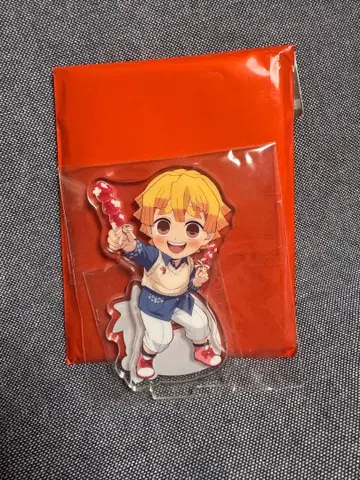 귀멸의 칼날 스트로베리 페스티벌 아크릴 스탠드 아가츠마 젠이츠