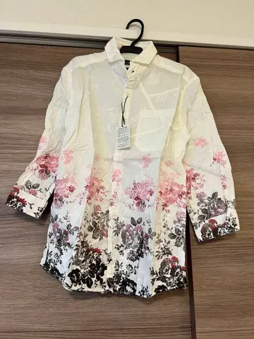 TORNADO MART 7부 소매 핑크 꽃무늬 셔츠 미사용 새상품