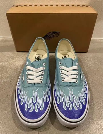 VANS 오센틱 페일 블루 바이올렛 파이어 패턴