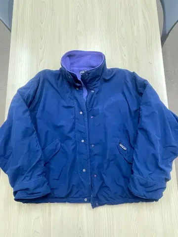 patagonia 네이비 점퍼