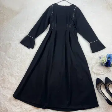 SENSE OF PLACE 허리 턱 컷 원피스 롱 원피스