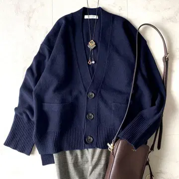 맥피 부드러운 캐시미어 V넥 가디건 루즈핏 네이비