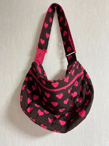 브라운 핑크 하트 무늬 숄더백