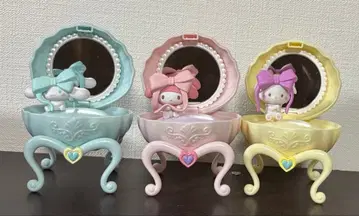 산리오 캡슐 토이