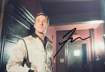 라이언 고슬링 친필 사인입 사진 바비 폴 가이 그레이 맨 c