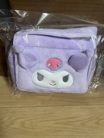 쿠로미 메이크업 파우치 파우치 미사용 새상품 한국 한정판