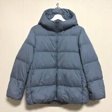 [ UNIQLO ] 유니클로 (M) 여성용 울트라 라이트 다운 블루