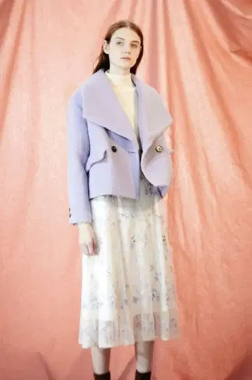 질 스튜어트 에밀리아 코트