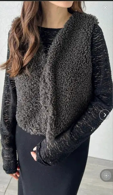 loverara.loverara select 인조 모피 베스트