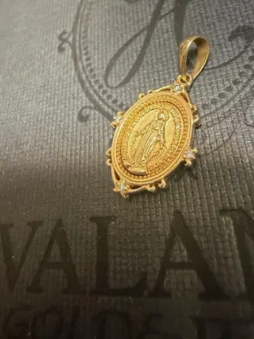 AVALANCHE 아발란체 10K 마리아 펜던트 탑