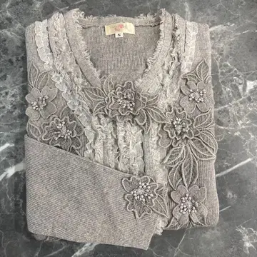 아틀리에 마리코 / 레이스 프릴 / 꽃 / 실크 캐시미어 / S 사이즈