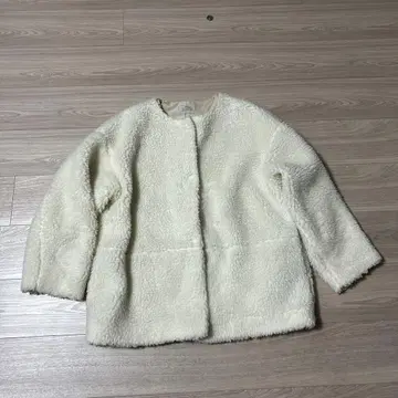 여성용 보아 코트