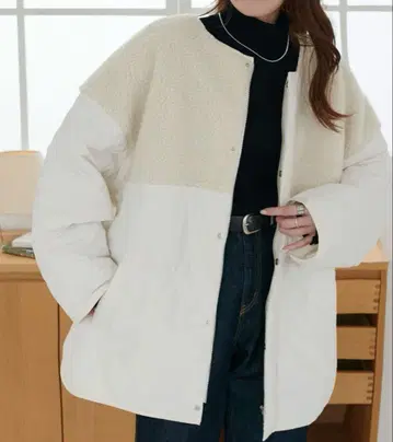 DISCOAT 보아 절개 퀼팅 코트 LARGE 사이즈