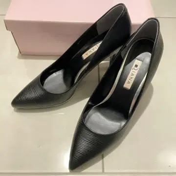 DIANA 다이애나 펌프스 스틸레토 하이힐 가죽