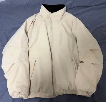 MARCHMANIA 베이지 다운 자켓